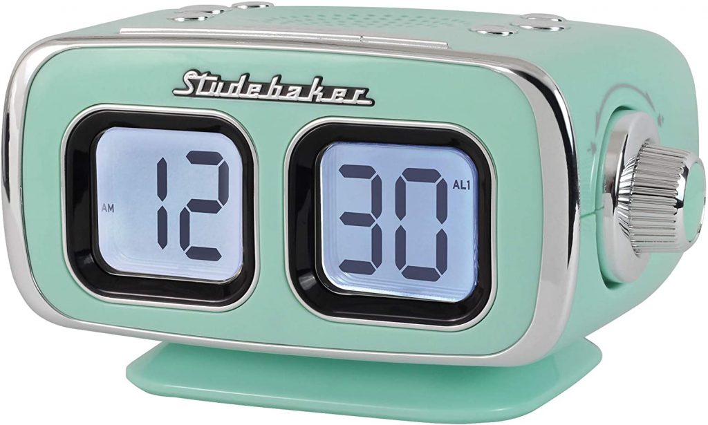 Large Display LCD AMFM Retro Clock Radio